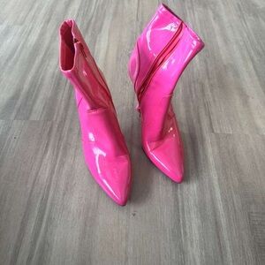 Stylish Pink Women's Boots